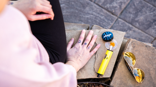 The Best Portable and Pocket Sized Back to School Dab Rigs